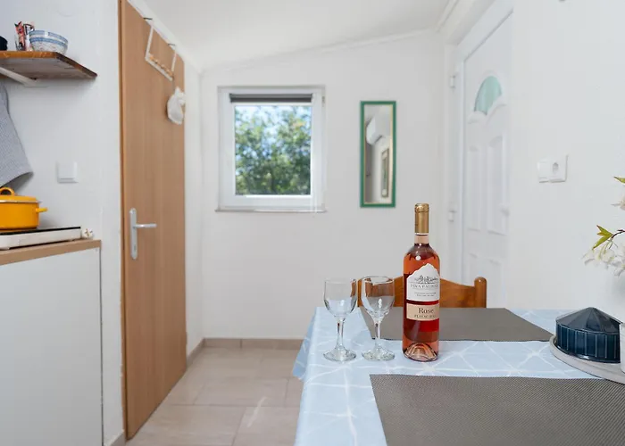 Tom Apartman Starigrad Paklenica