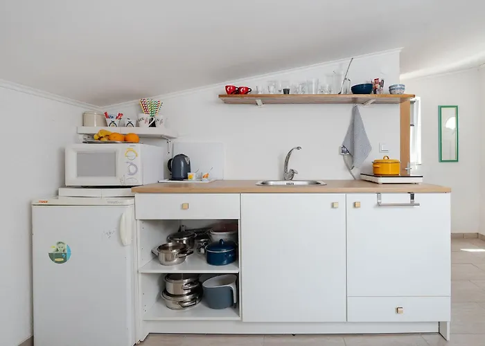 Tom Starigrad Paklenica